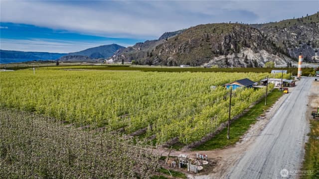 Property photo for 58 Substation Road, Chelan photo 5