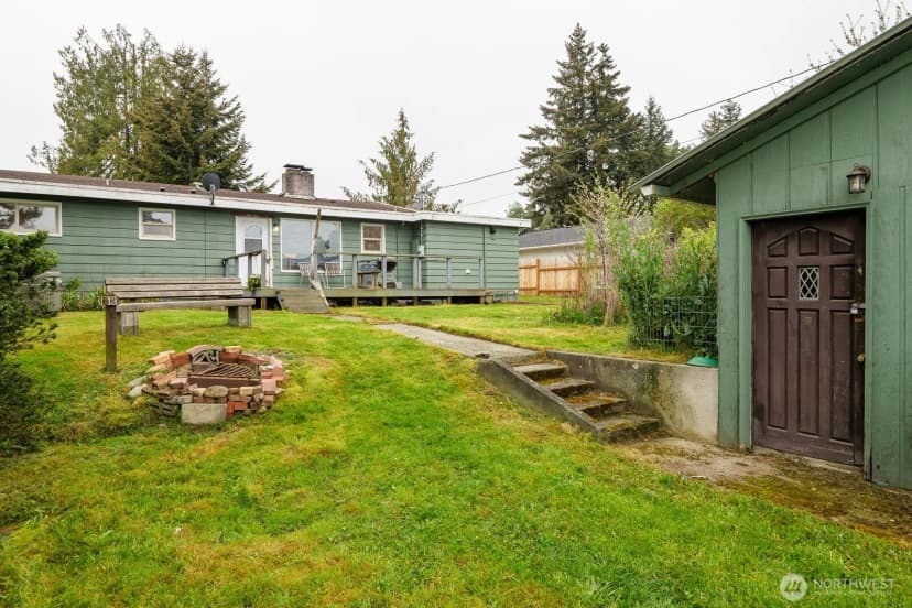 Property photo for 1111 W 15th Street, Port Angeles photo 10
