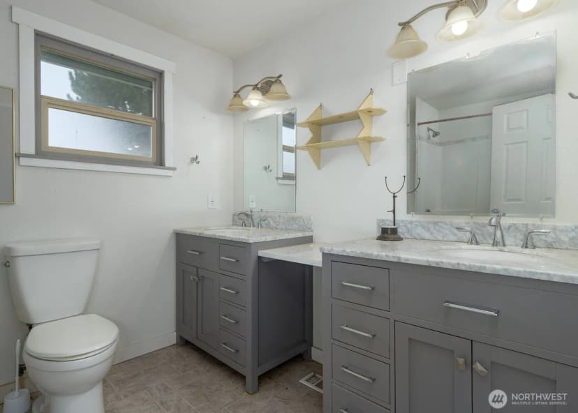 Property photo for 1111 W 15th Street, Port Angeles photo 15