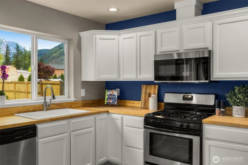 Property photo for 216 19th Street, Gold Bar photo 12