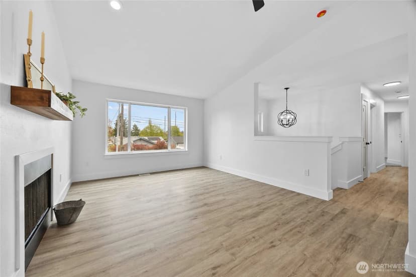 Property photo for 6930 S Monroe Street, Tacoma photo 3