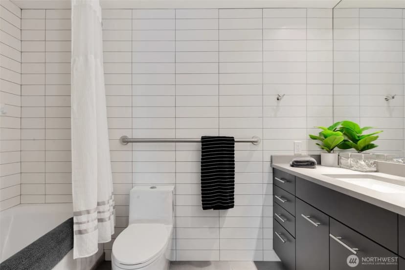 Property photo for 98 Union Street #206, Seattle photo 19