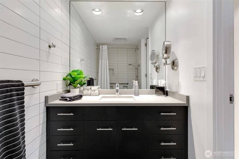 Property photo for 98 Union Street #206, Seattle photo 20