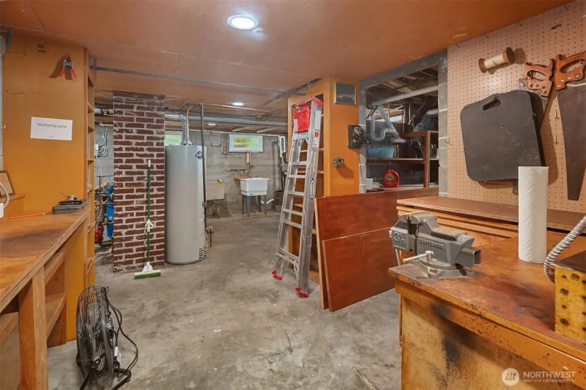 Property photo for 1707 8th Street, Anacortes photo 25