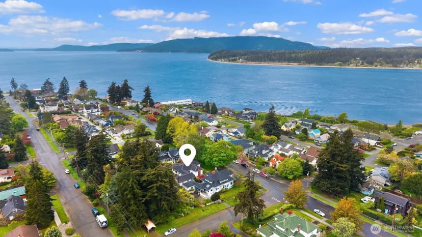 Property photo for 1707 8th Street, Anacortes photo 34