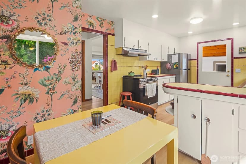 Property photo for 1707 8th Street, Anacortes photo 12
