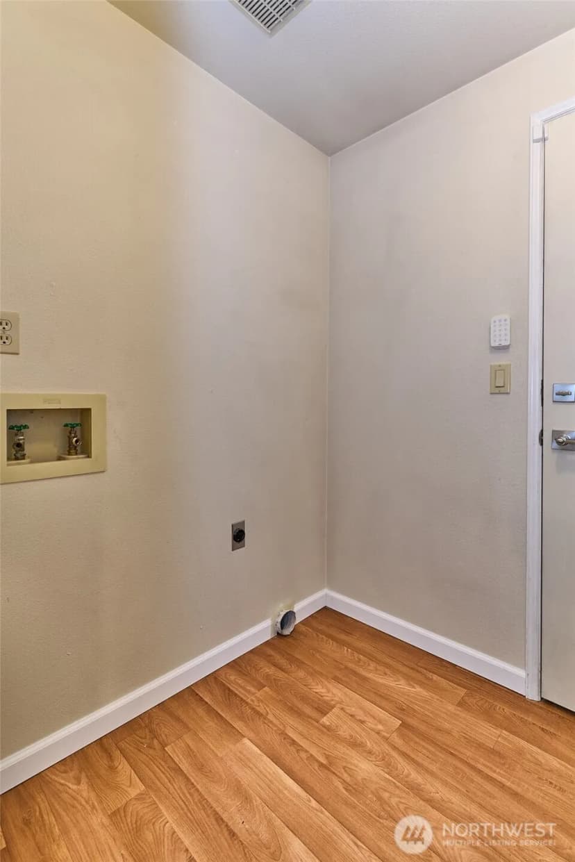 Property photo for 8730 133rd Avenue Ne, Redmond photo 14