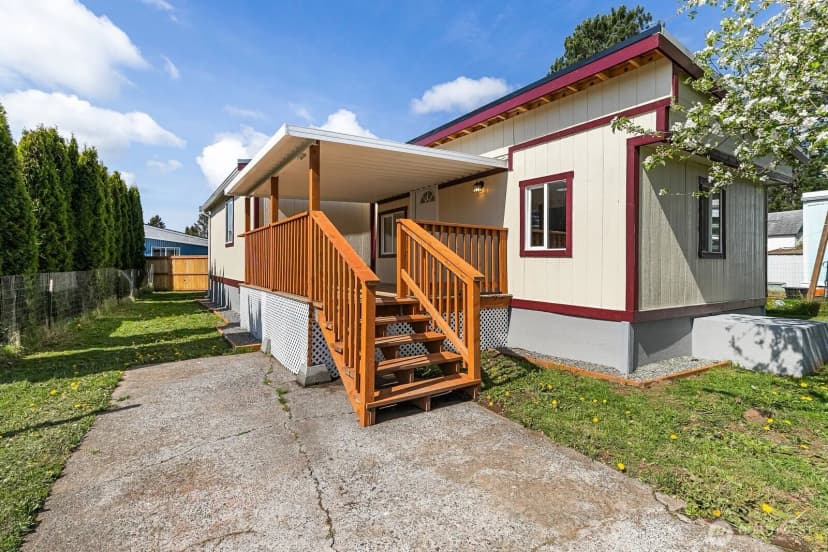 Property photo for 2392 Douglas Road #19, Ferndale