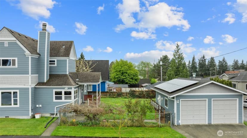 Property photo for 2602 Harrison Avenue, Everett photo 32