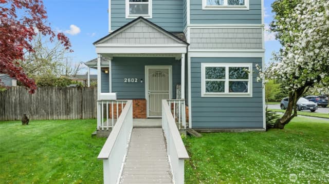Property photo for 2602 Harrison Avenue, Everett photo 4