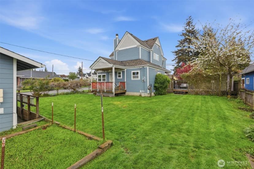 Property photo for 2602 Harrison Avenue, Everett photo 29
