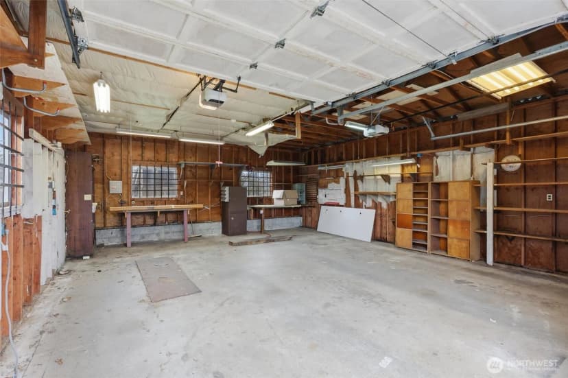 Property photo for 2602 Harrison Avenue, Everett photo 34