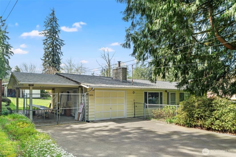 Property photo for 11414 2nd Ave Se, Everett photo 2