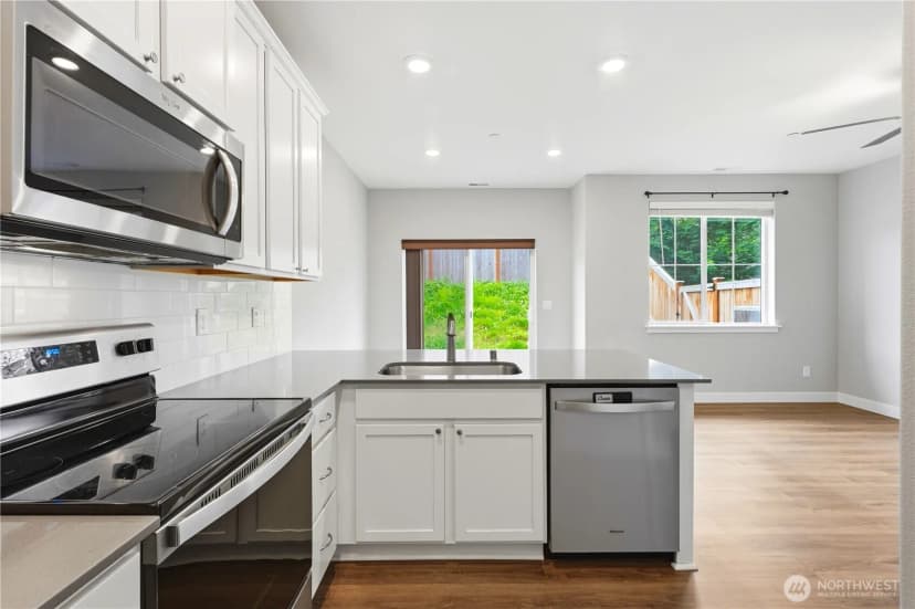 Property photo for 8405 Gilman Way, Arlington photo 13