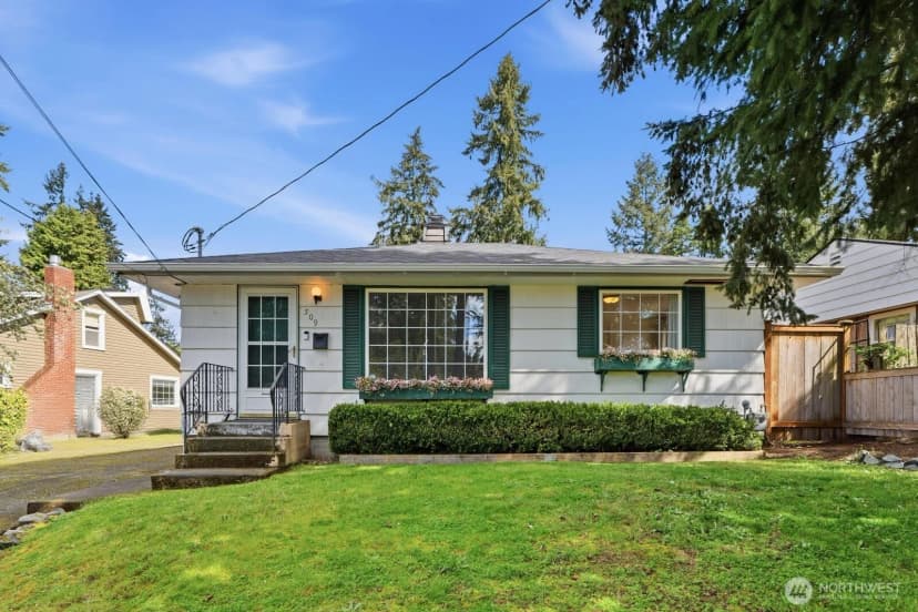 Property photo for 509 Summit Avenue, Tacoma photo 21