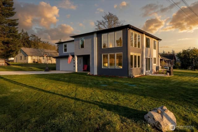 Property photo for 1203 Byrd Street, Coupeville