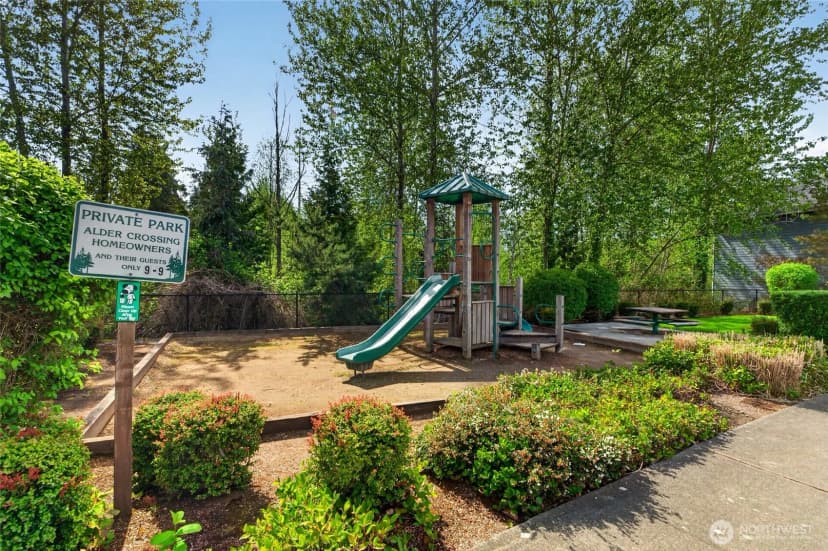 Property photo for 335 Ne Graham Avenue, Renton photo 29
