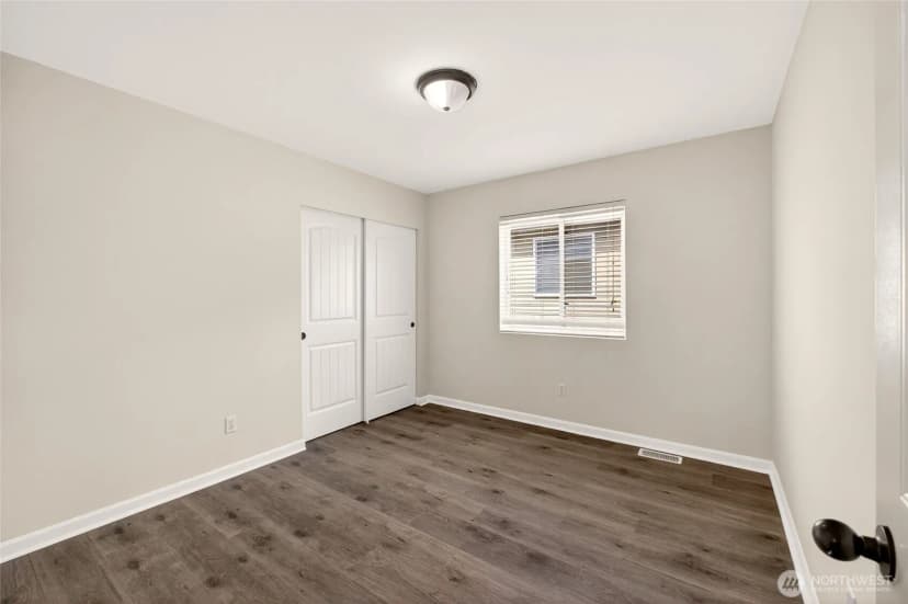 Property photo for 335 Ne Graham Avenue, Renton photo 19