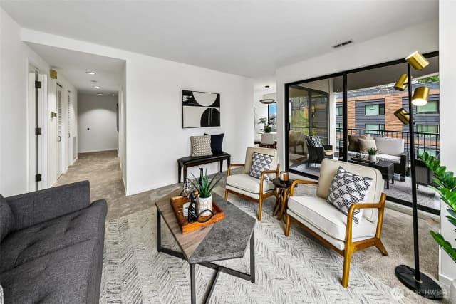 Property photo for 1301 Spring Street #5c, Seattle photo 2