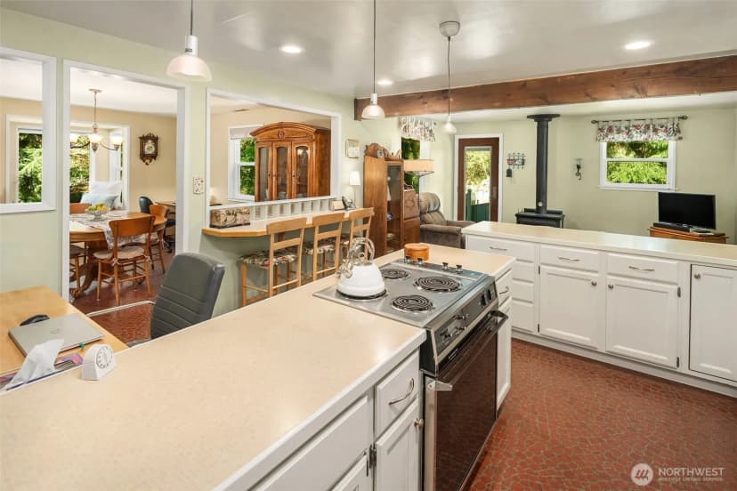 Property photo for 27428 97th Avenue Sw, Vashon photo 12