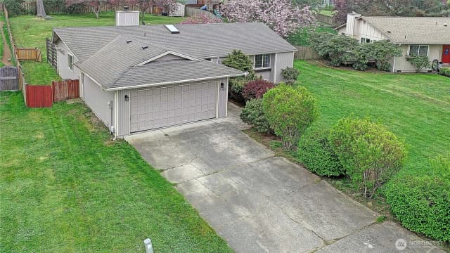 Property photo for 2180 Westwood Place, Oak Harbor photo 4