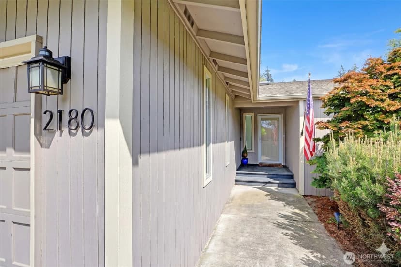 Property photo for 2180 Westwood Place, Oak Harbor photo 11