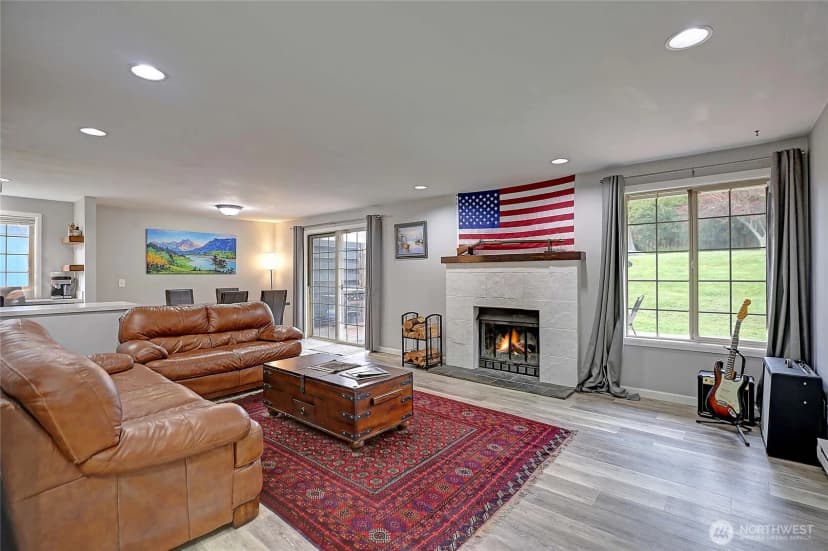 Property photo for 2180 Westwood Place, Oak Harbor photo 14