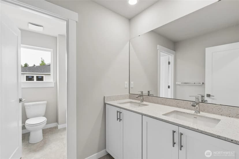 Property photo for 23750 Se 49th Street, Issaquah photo 19