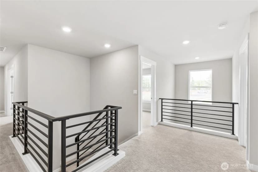 Property photo for 23750 Se 49th Street, Issaquah photo 18