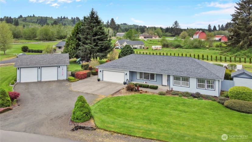 Property photo for 21 Monroe Drive, Cathlamet