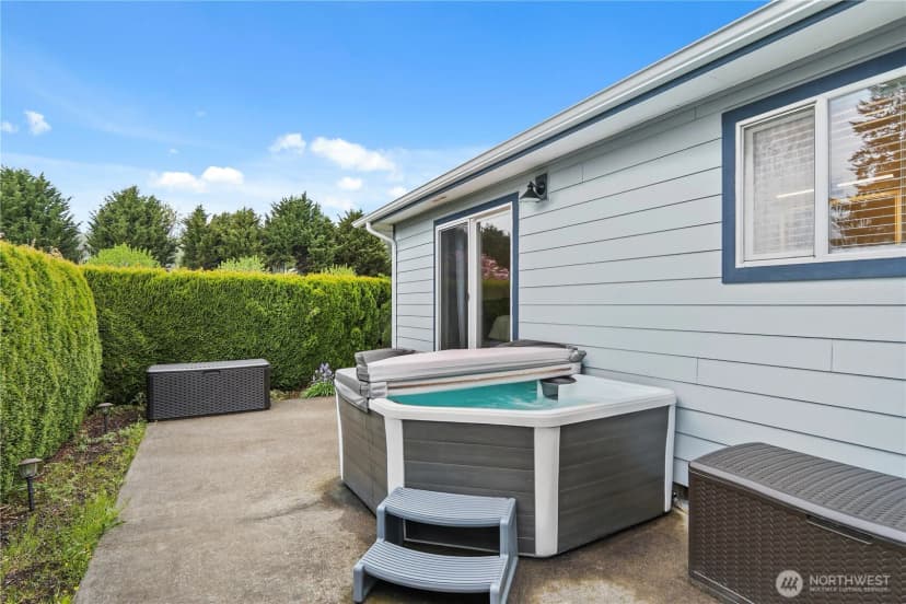 Property photo for 21 Monroe Drive, Cathlamet photo 30