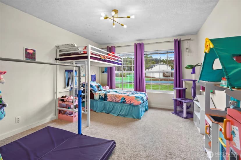 Property photo for 21 Monroe Drive, Cathlamet photo 15