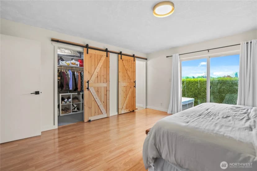 Property photo for 21 Monroe Drive, Cathlamet photo 18