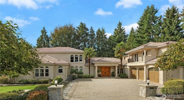Property photo for 1055 91st Avenue Ne, Bellevue