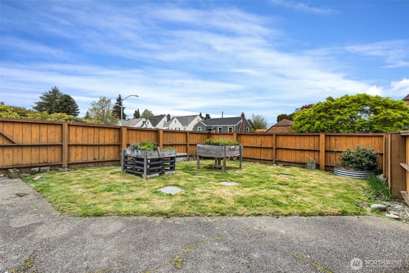 Property photo for 5802 Pacific Ave, Tacoma photo 15