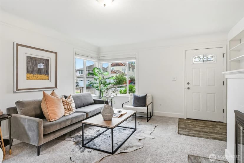 Property photo for 8521 S 117th Street, Seattle photo 3
