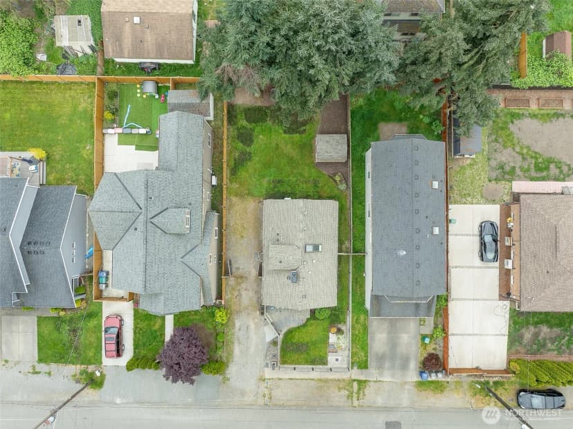 Property photo for 8521 S 117th Street, Seattle photo 26