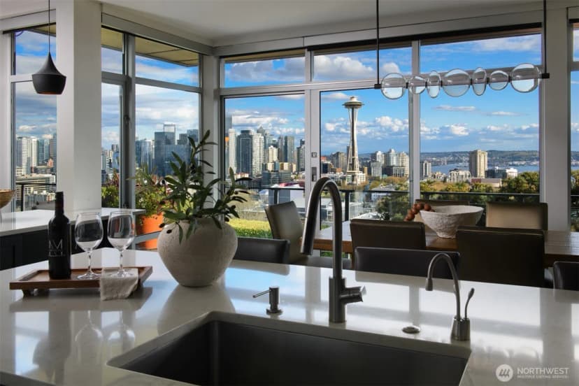 Property photo for 167 Prospect Street, Seattle photo 15