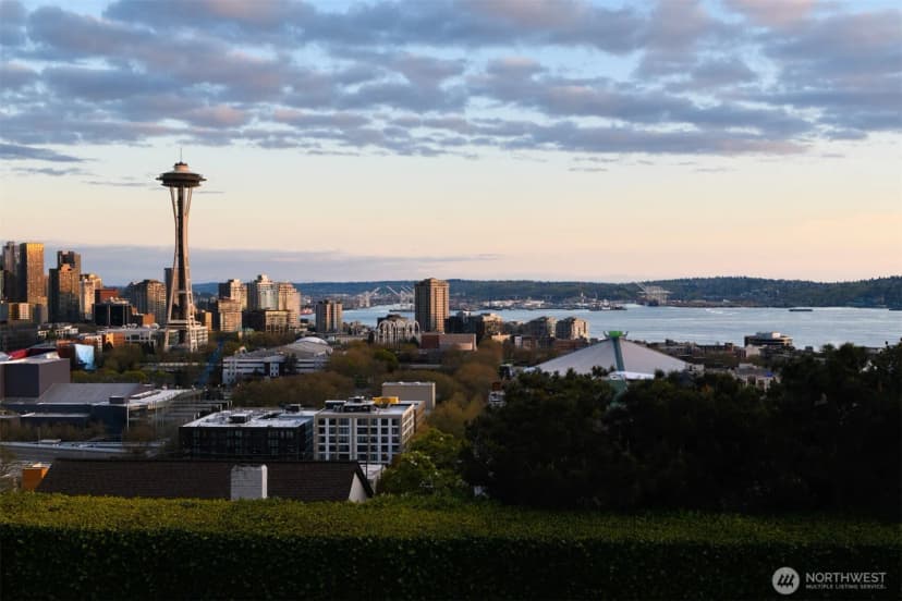 Property photo for 167 Prospect Street, Seattle photo 5