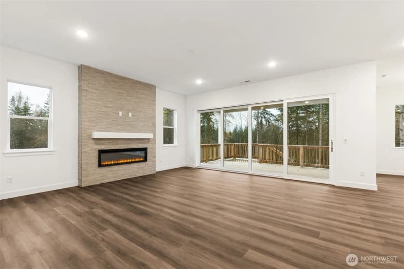 Property photo for 13701 100th Street Ne #217, Lake Stevens photo 9