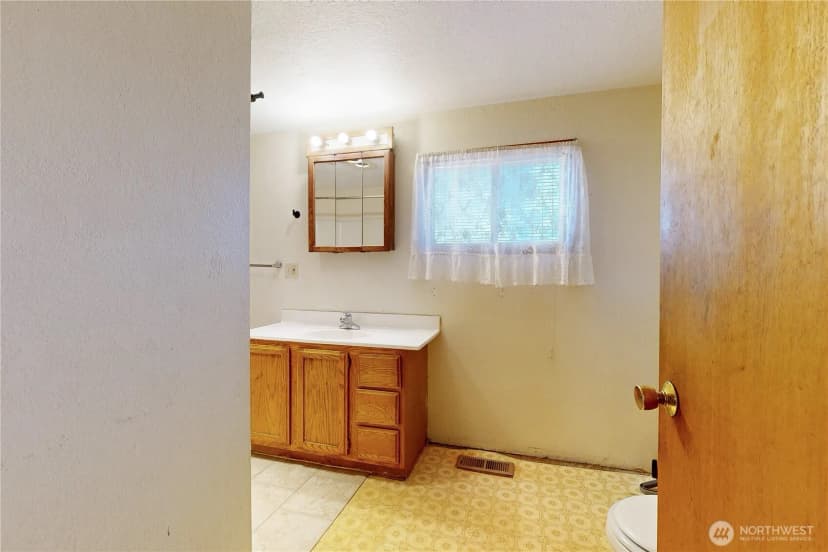 Property photo for 319 W Cherry Street, Walla Walla photo 13