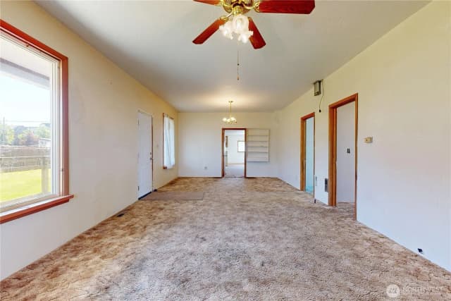 Property photo for 319 W Cherry Street, Walla Walla photo 2