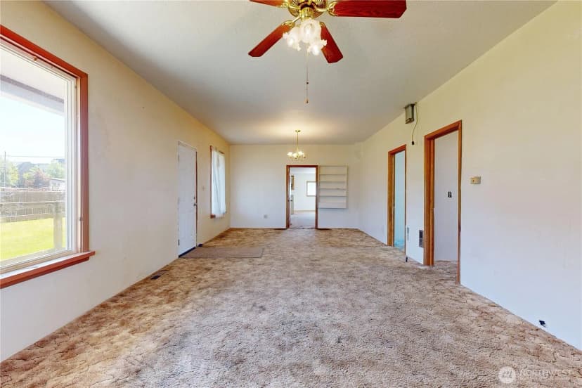 Property photo for 319 W Cherry Street, Walla Walla photo 2