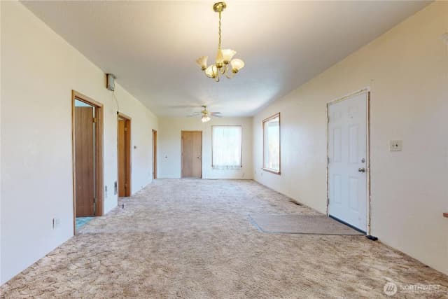 Property photo for 319 W Cherry Street, Walla Walla photo 3