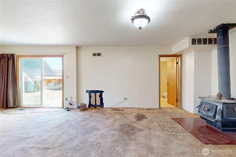 Property photo for 319 W Cherry Street, Walla Walla photo 12