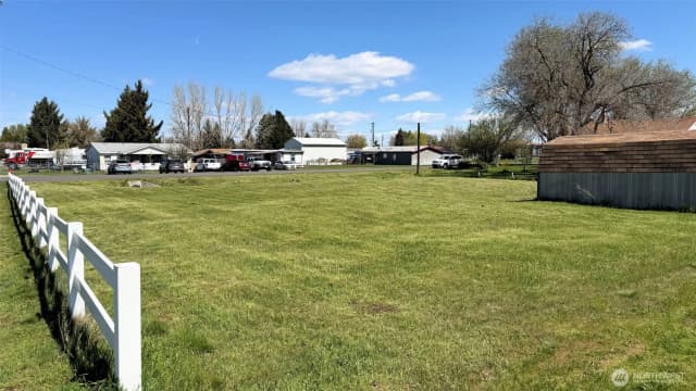Property photo for 0 Adams Street, Davenport