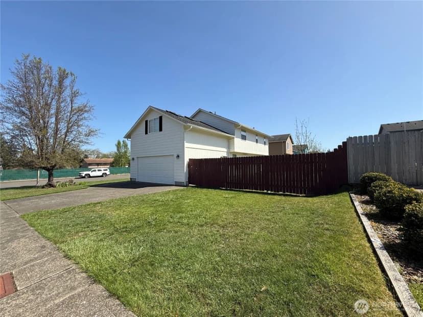 Property photo for 611 Andrews Avenue, Cosmopolis photo 32