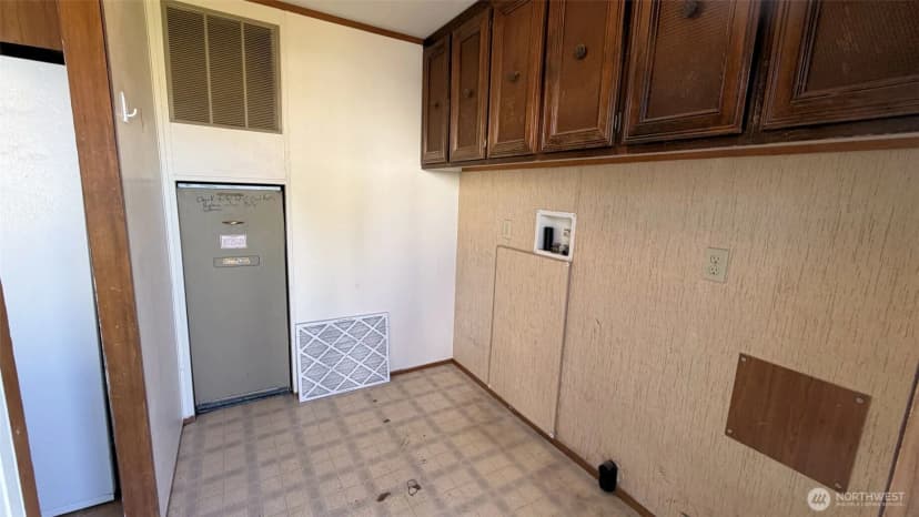 Property photo for 1210 2nd Street, Davenport photo 15