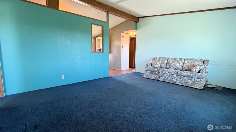 Property photo for 1210 2nd Street, Davenport photo 7
