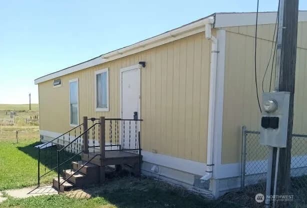 Property photo for 1210 2nd Street, Davenport photo 22